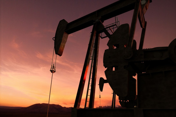 Crude Oil daily chart, April 22, 2019