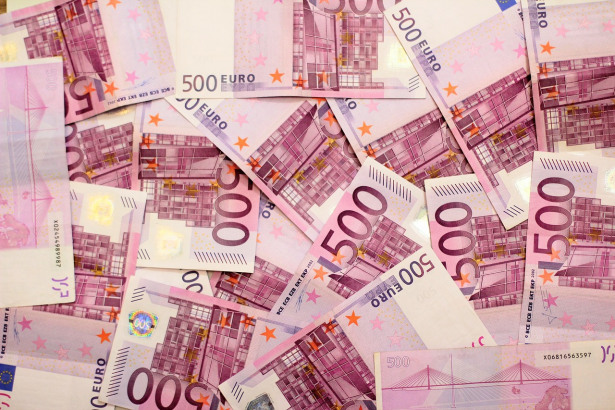 dollar-bill-2462388_1280