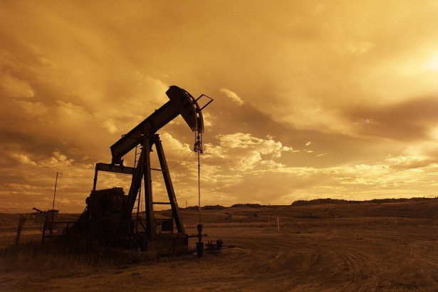 Crude Oil daily chart, August 15, 2019