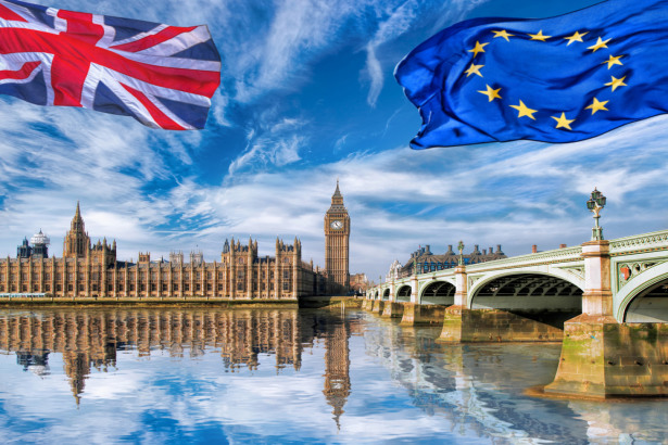 Brexit talks don’t get breakthrough, continue on summit eve