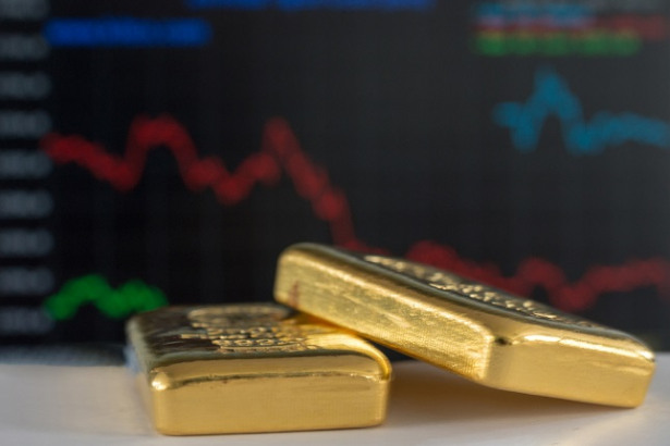 why do people buy gold