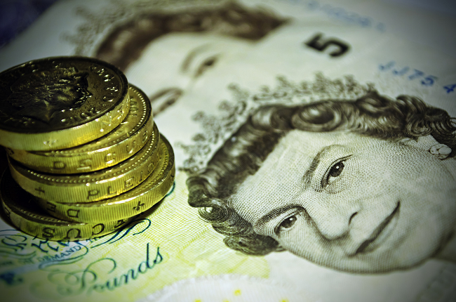 Five UK note