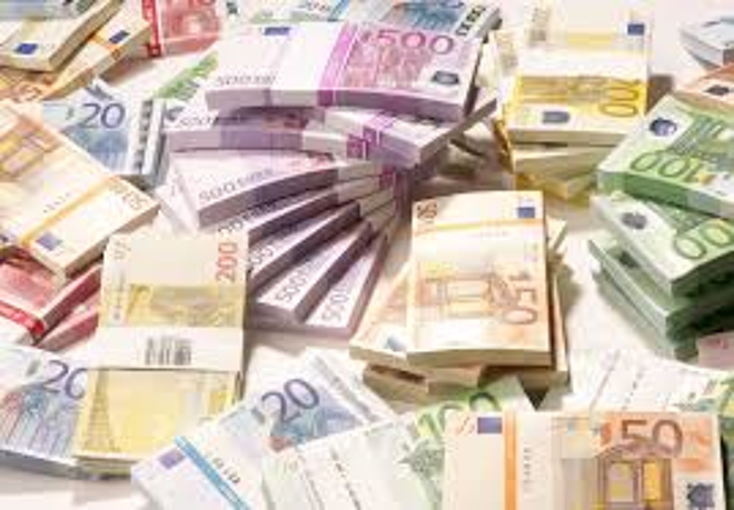 Euro Recovers Against the US Dollar