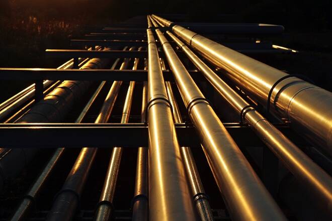 golden pipeline system transport in oil crude refinery