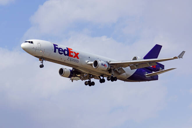 FedEx Q4 Result Beats Expectations; Shares Soar About 10%