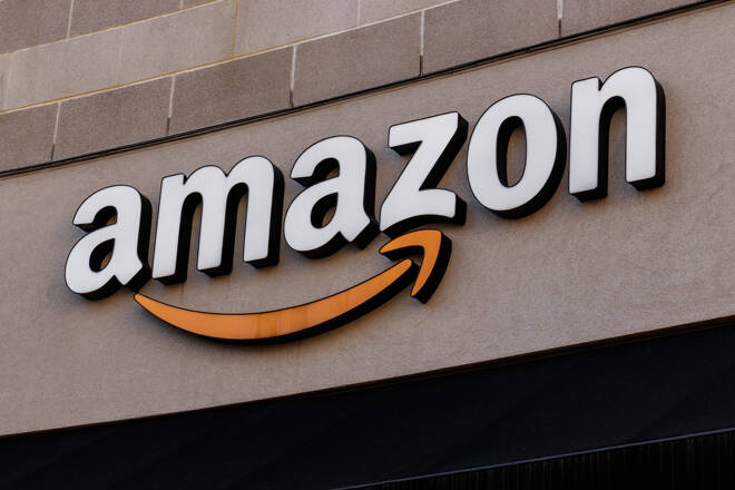 Cincinnati - Circa February 2019: Amazon Store in the U Square. Amazon@Cincinnati is Amazon's first Cincinnati brick-and-mortar store IV