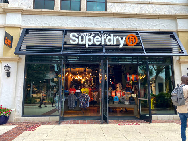 The exterior of the Superdry clothing store in Orlando, FL.