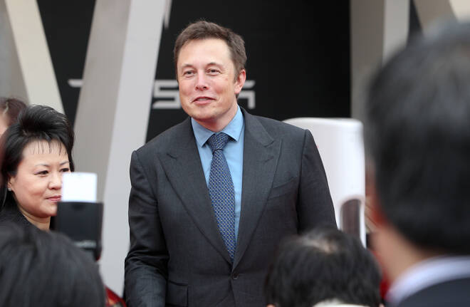 Elon Musk to resign as Tesla chairman, fined $20 million