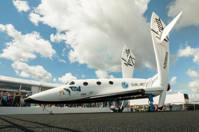Virgin Galactic Shares Tumble After Billionaire Branson’s Selling Spree