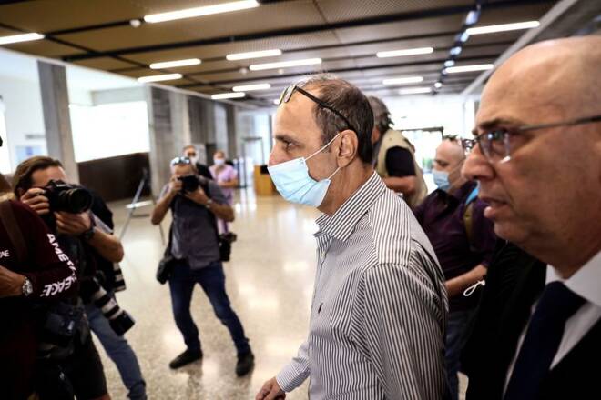 Shmuel Peleg, the grandfather of Eitan Biran, arrives to the District court in Tel Aviv