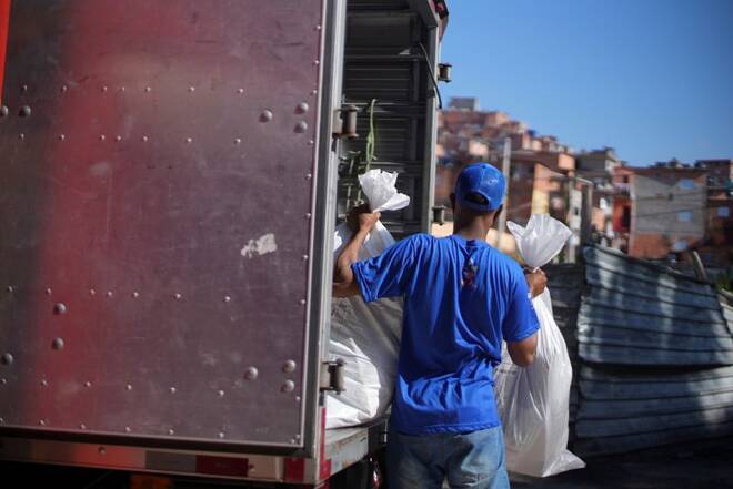 A favela start-up delivers parcels where others fear to tread in Sao Paulo