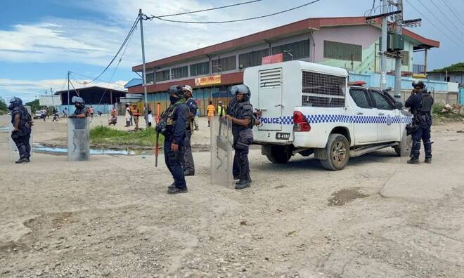 Protests turn violent in Solomon Islands