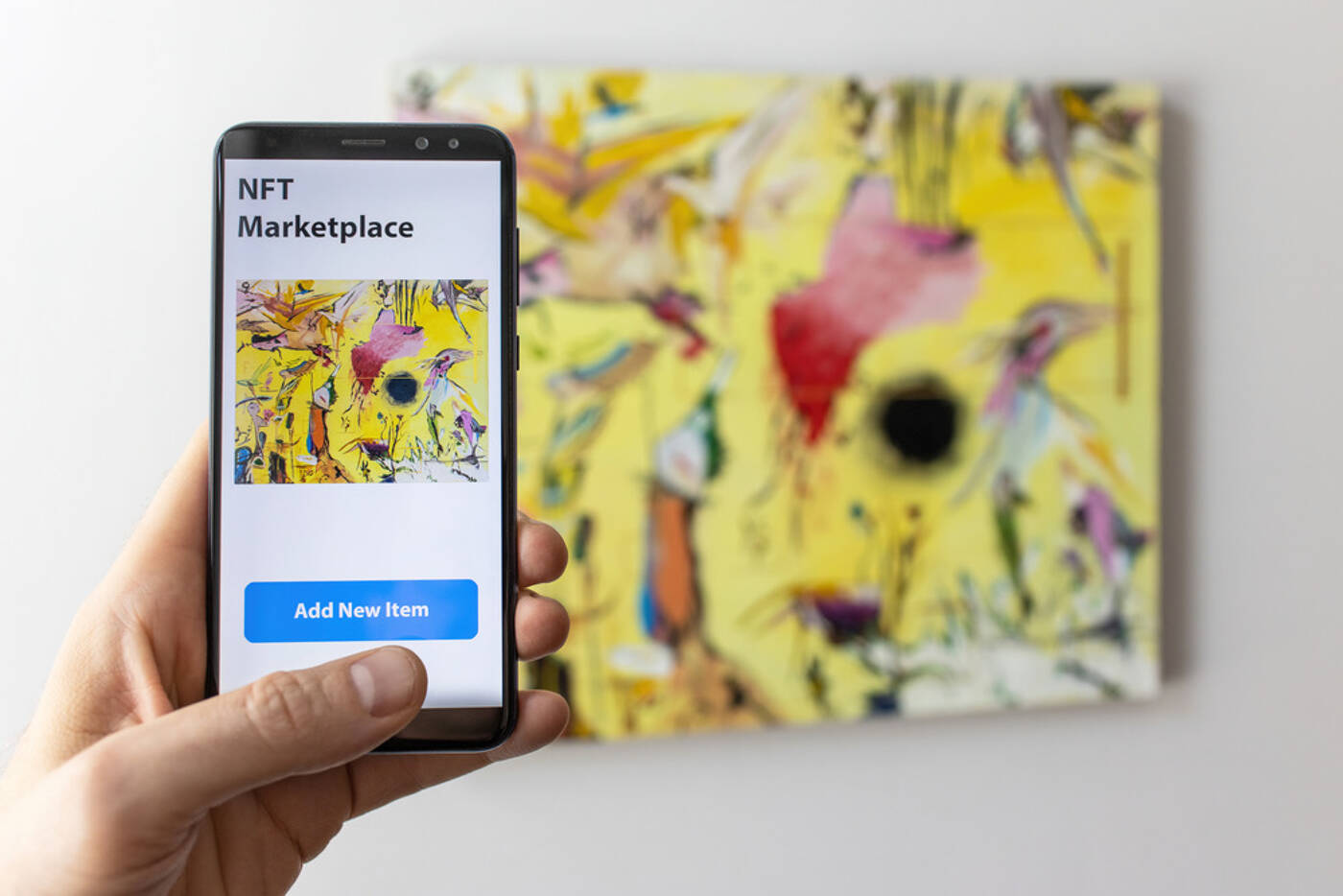 New NFT Marketplace LooksRare Launches, Suffers DDoS Attack