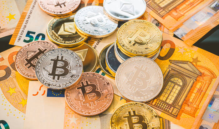 Top 3 Cryptos to Hold Over 2022 FXEmpire