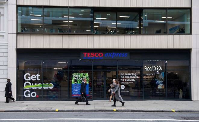 Tesco opens checkout-free store in London
