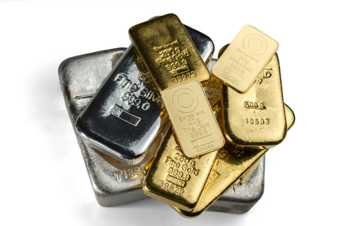 Several,Cast,And,Minted,Gold,Bars,And,Silver,Cast,Bars