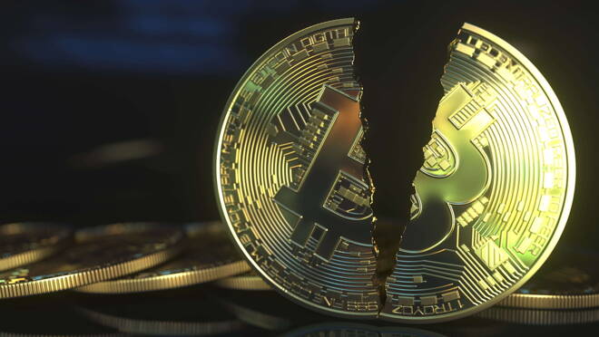 Cracked,Bitcoin,Token.,Cryptocurrency,Crisis,Concept.,3d,Rendering