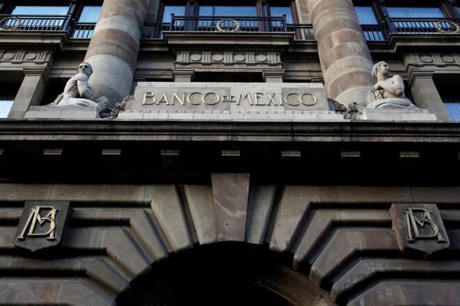 The logo of Mexico's Central Bank (Banco de Mexico) is seen on its building in downtown Mexico City