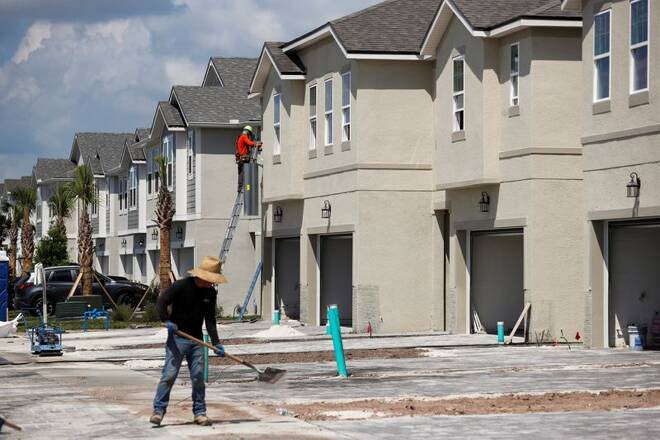 FILE PHOTO - Housing boom comes to Florida