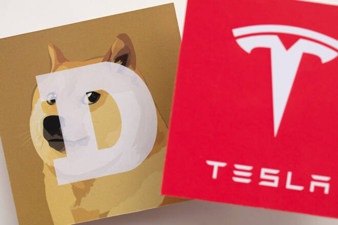 Musk’s Indirect Pump of Dogecoin; Bitcoin’s Turnaround After Stocks