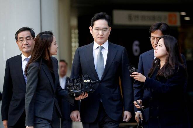 Samsung Electronics Vice Chairman, Jay Y. Lee, leaves the Seoul high court in Seoul