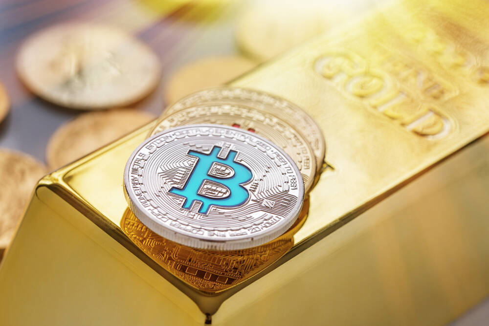 Crypto vs Gold