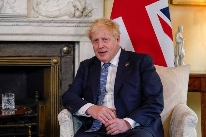 Johnson and meets Estonian PM Kallas in London
