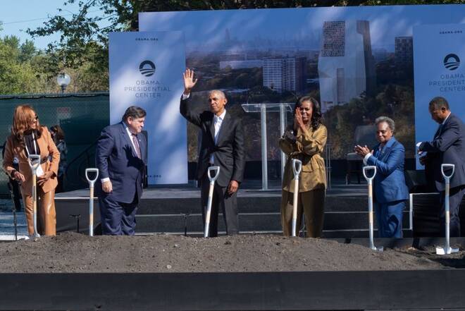 Groundbreaking ceremony for Obama presidential center in Chicago