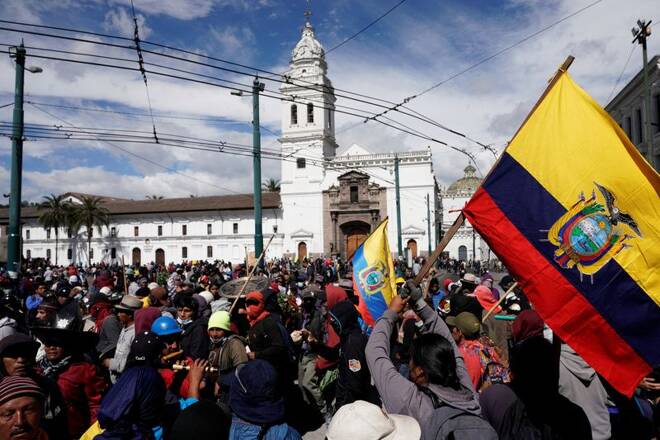 Indigenous protesters march in Quito after night of Ecuador protest violence