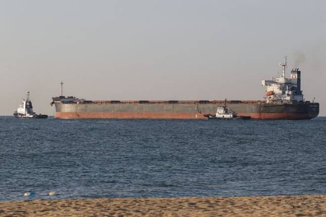 The bulk carrier Star Helena leaves the sea port in Chornomorsk