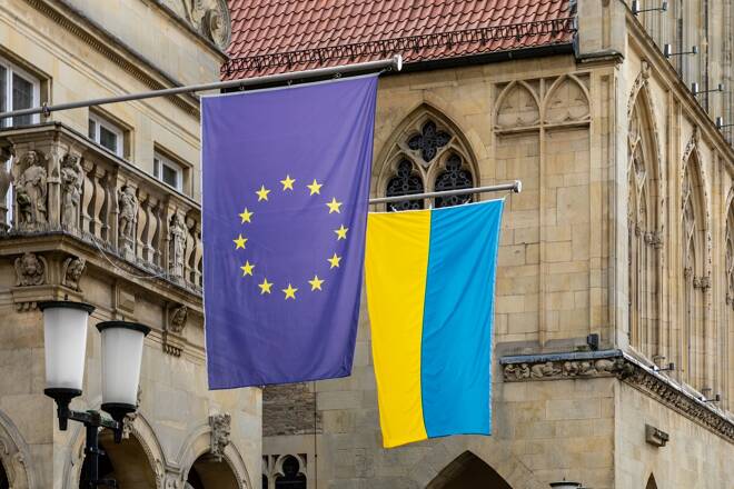 Ukraine und EU Flags FX Empire