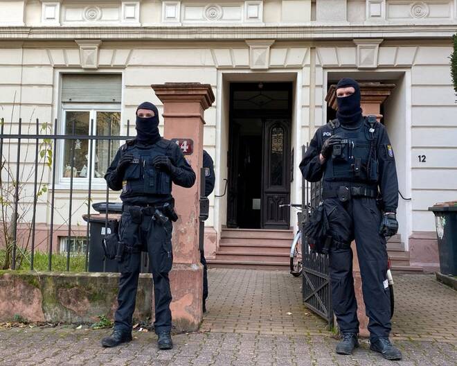 Suspected members and supporters of a far-right group were detained during raids in Germany