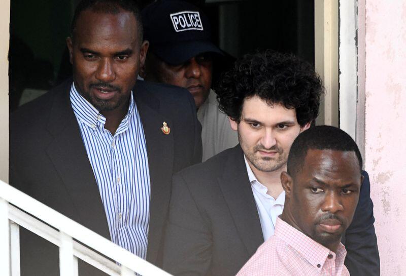 FTX former CEO Bankman-Fried faces the court to reverse his extradition, in Nassau