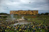 Bolsonaro backers ransack Brazil presidential palace, Congress and Supreme Court in Brasilia