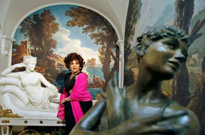 Italian film icon Lollobrigida poses in her villa in southern Rome