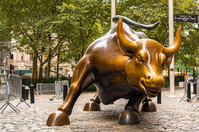 Top 3 Things to Know to Start Your Week: Earnings, Interest Rates, Data