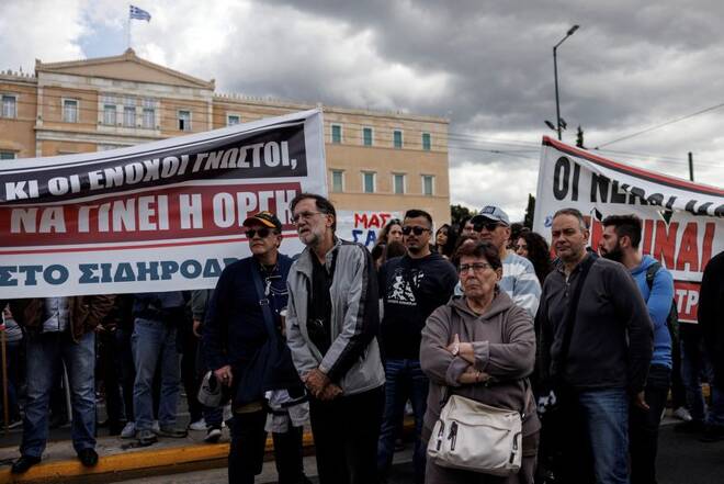 People protest in Greece over deadly train crash in Athens
