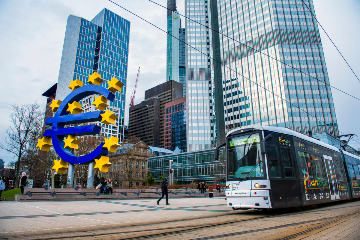 ECB Leaves Interest Rates Unchanged