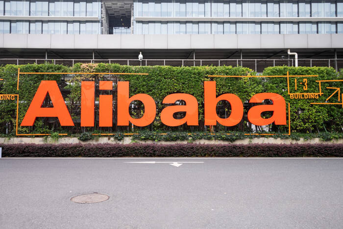 Unlocking the Secrets of Alibaba’s Success: Discover the Untapped Potential of Hang Seng Index, ASX 200, and Nikkei 225