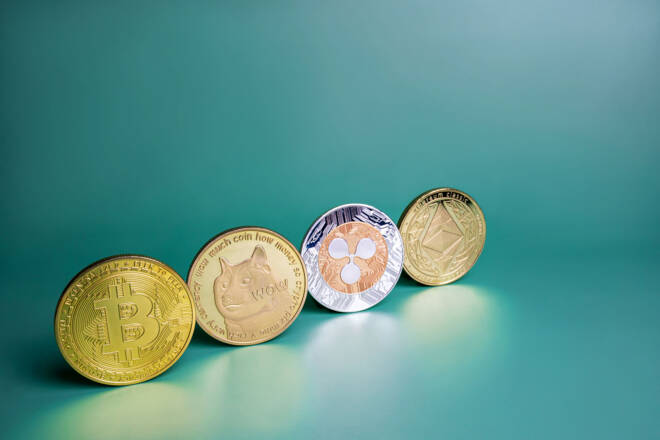 We See No Rush in The Crypto Markets