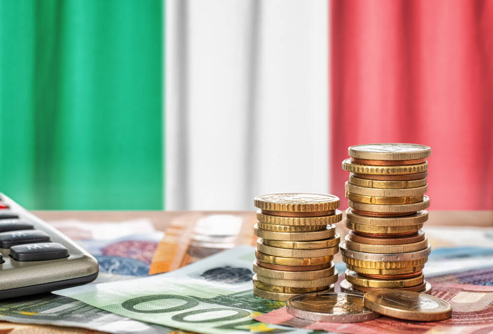 Euros and italian flag, FX Empire