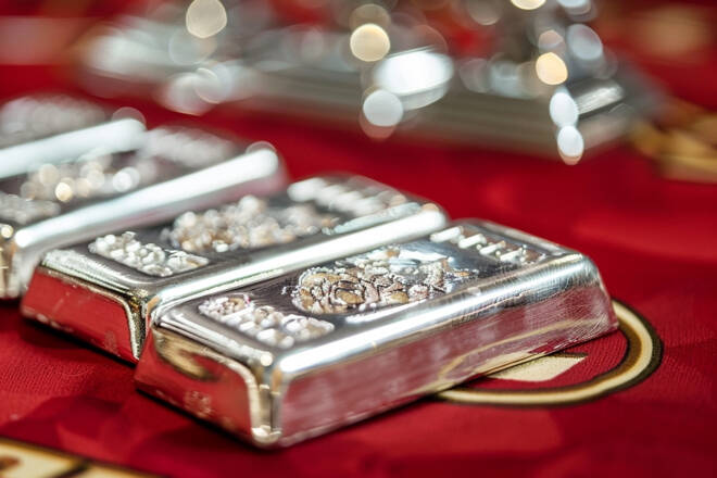 Silver (XAG) Daily Forecast: Can U.S. Election and China Stimulus Push Silver Above $34?