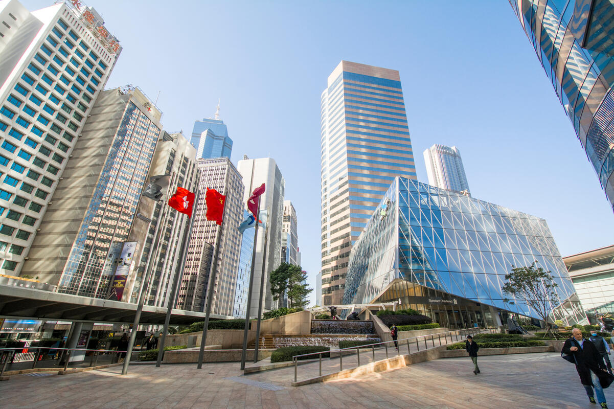 Hang Seng Index: Tech, Property Stocks Weigh as Trade Jitters Linger