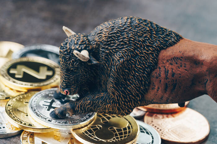 ビットコイン価格ニュース：BTCは、短い修正の後に140Kへの道を再開します