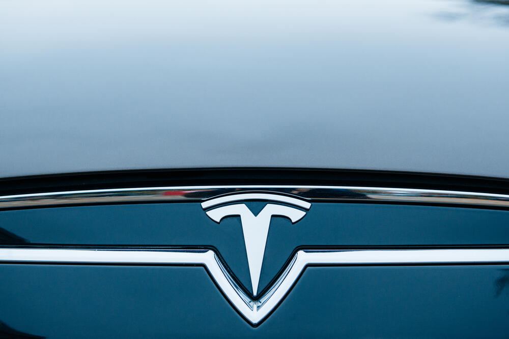 TSLA, PLTR and SMCI Forecast – Tech Stocks Get Ready for Wednesday Push