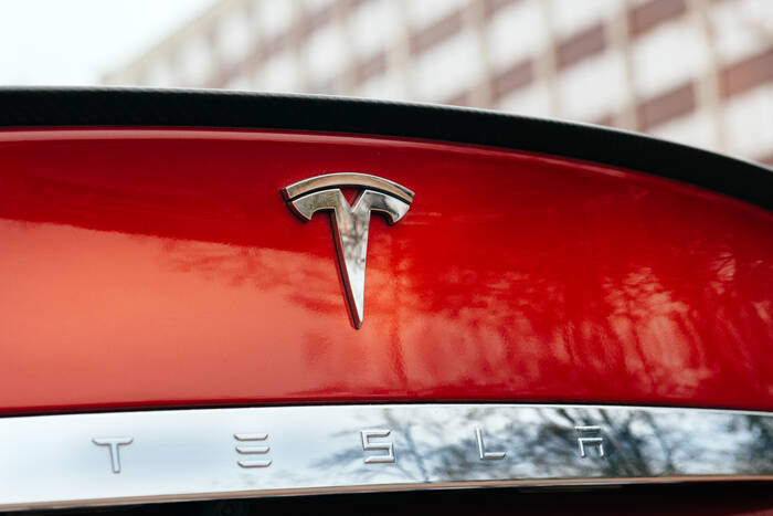 PLTR, TSLA and SMCI Forecast – Tech Stocks Wait for Powell