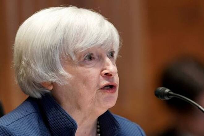 Yellen Presses Congress to Raise U.S. Debt Limit as Capacity Nears
