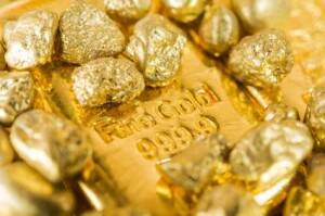 Dollaro contro tutti: oro precipita