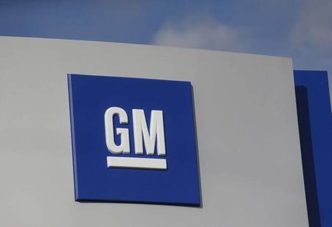 Logo da GM em Michigan