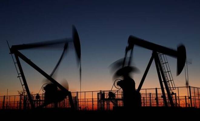 Empresas de petróleo e gás estão desalinhadas com metas internacionais de emissão